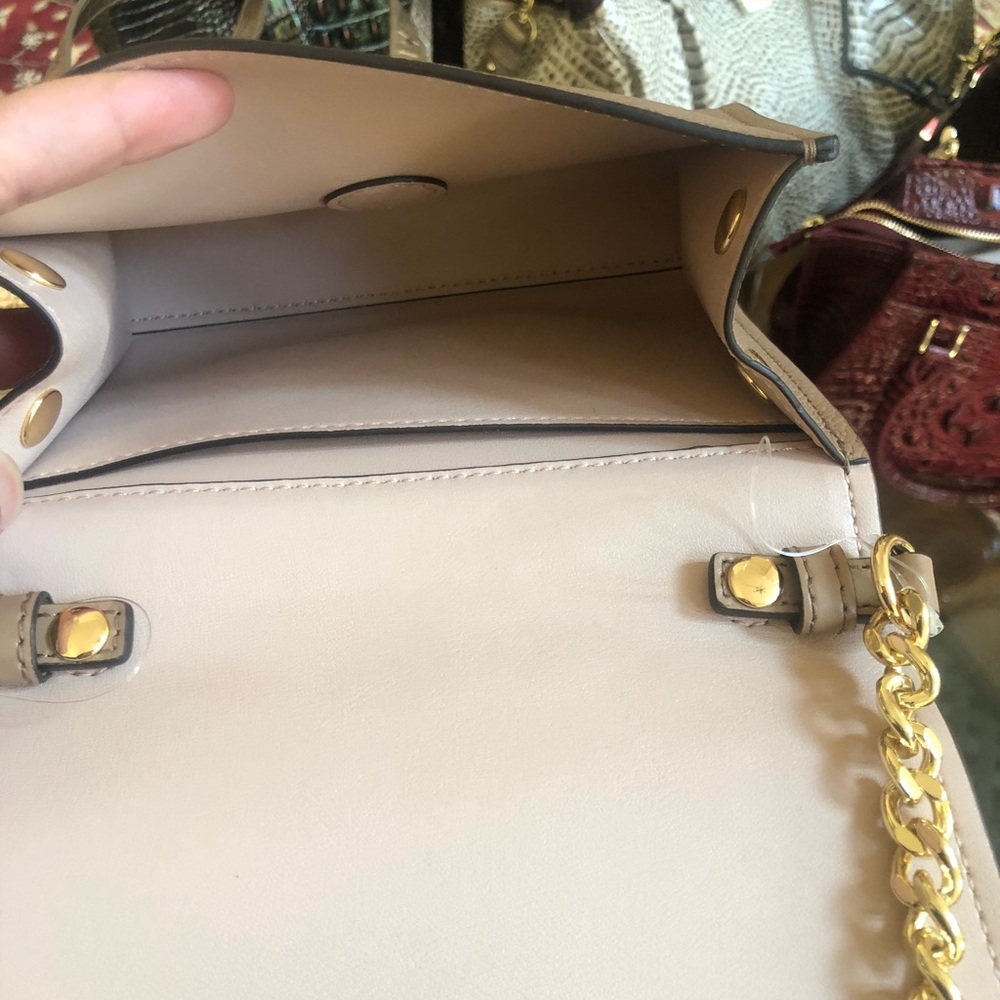 NWT Authentic Michael Kors Hayes crossbody handbag - Picture 7 of 7
